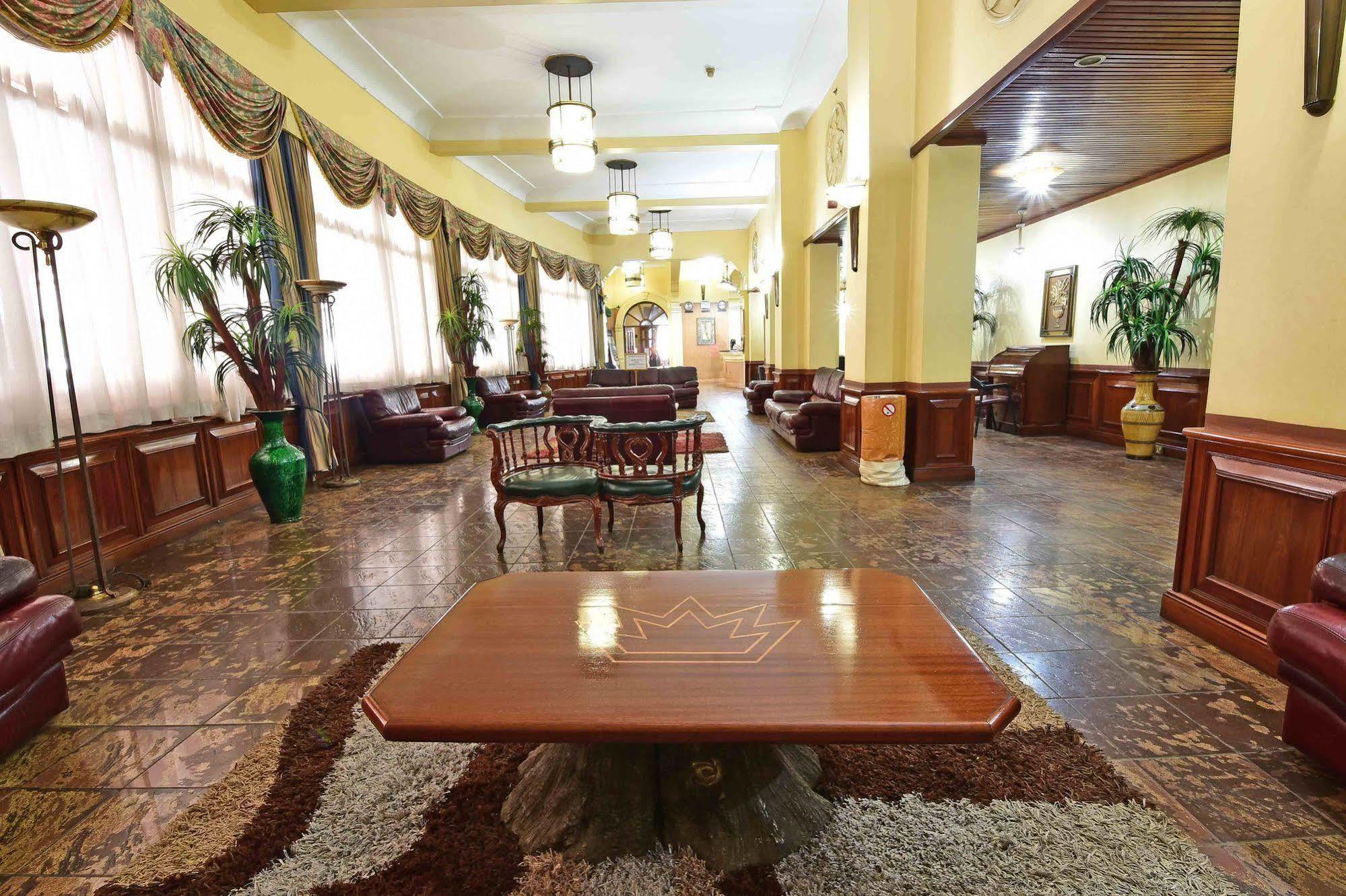 Grand Imperial Hotel Кампала Екстериор снимка